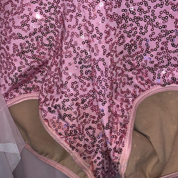 Contours Pret a Porter Dance Set Size M - Picture 6 of 9